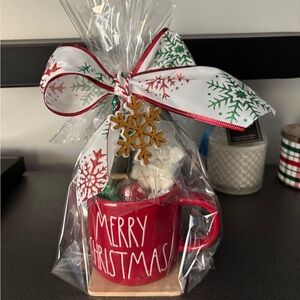 Red Merry Christmas Mug Gift Set